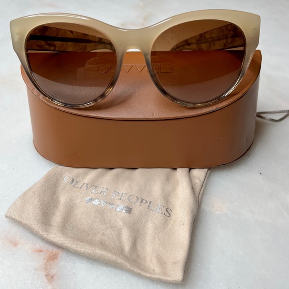 Oliver Peoples Mande Cat-Eye Sunglasses Soft Gradient